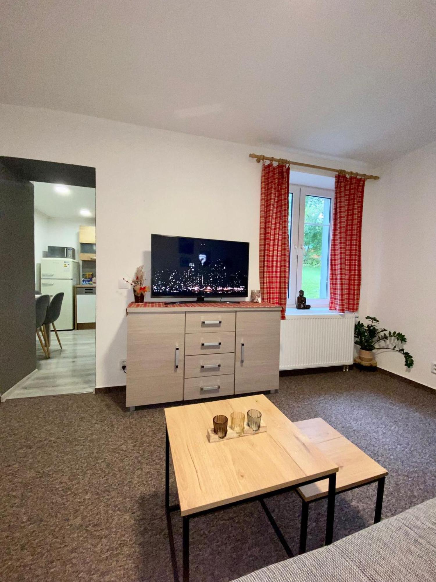 Apartman Pod Vlekem Horní Malá Úpa エクステリア 写真